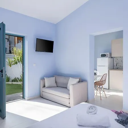 M City Apartments, Garden 1 *